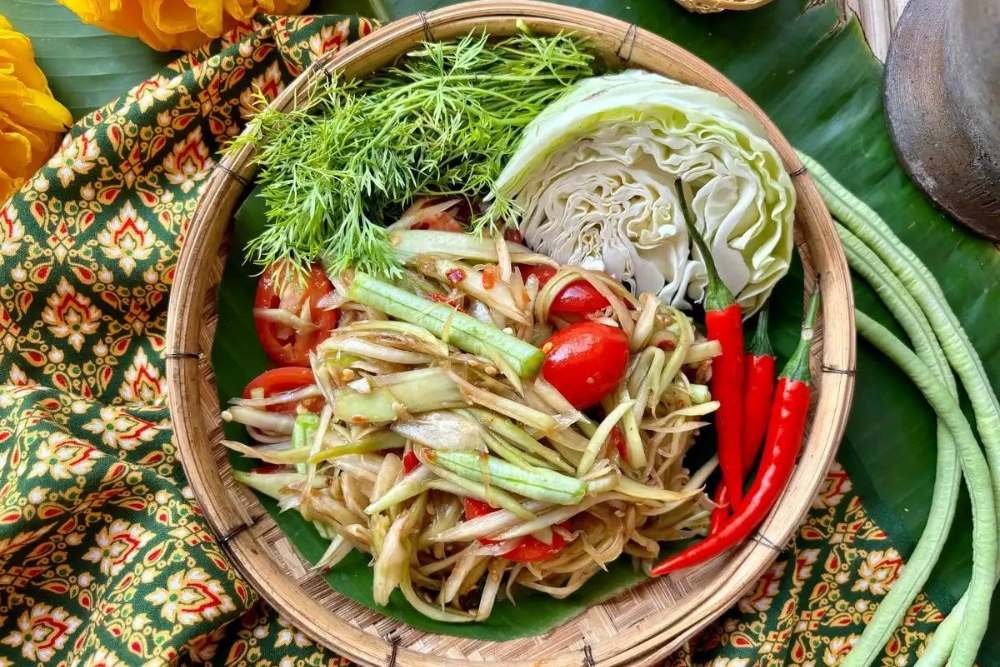 La salade de papaye épicée - Tam Mak Hoong